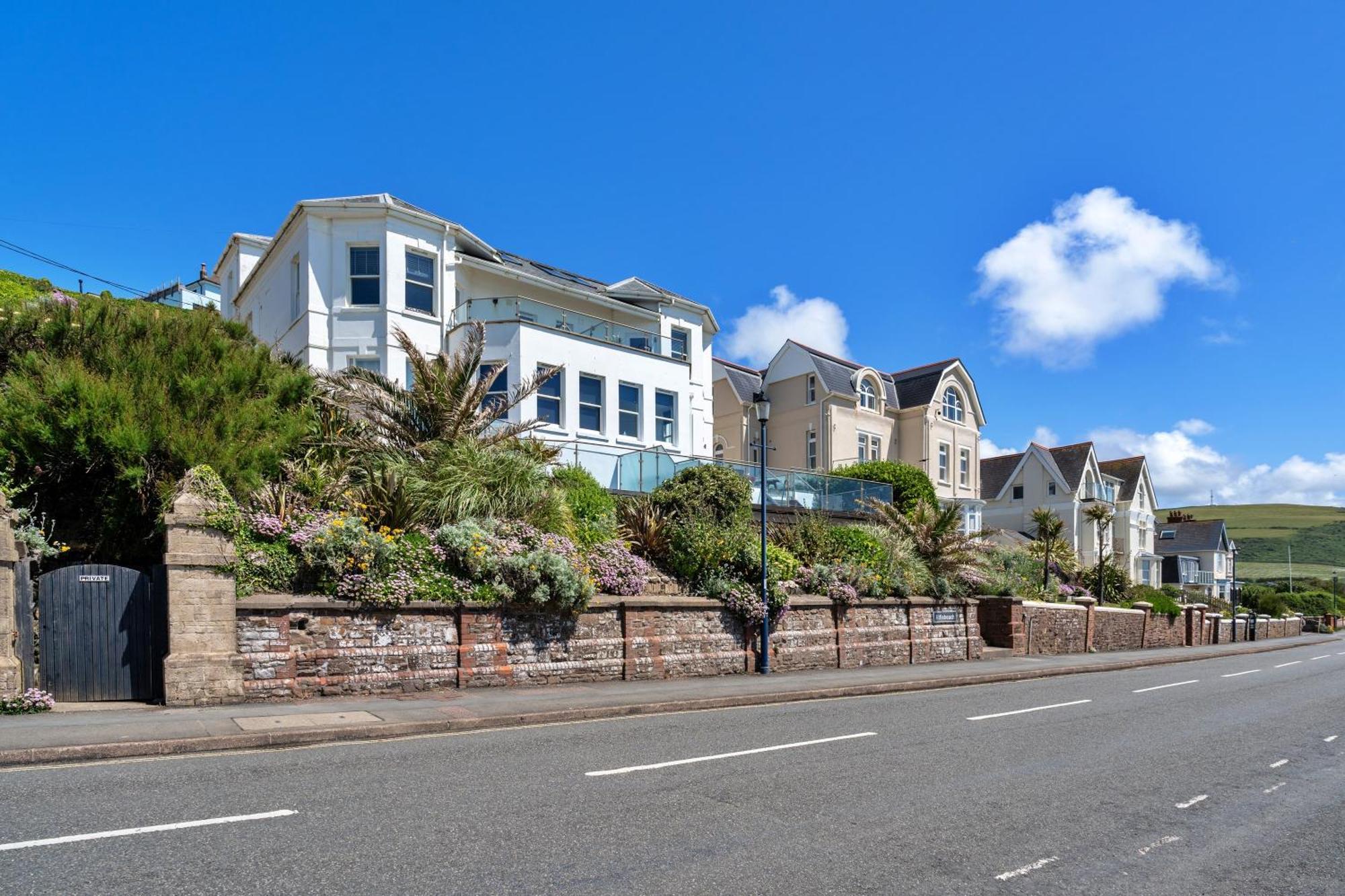 Finest Retreats - Ocean Lookout - Luxury Woolacombe Beach Apartment With Sea Views Exterior photo